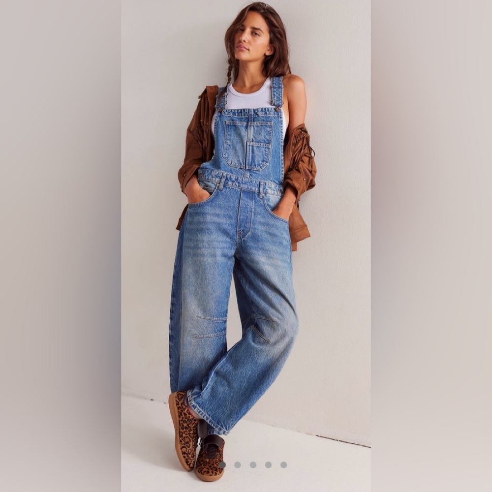 Free People We the Free Good Luck Barrel Overalls Jeans XS Small NEW